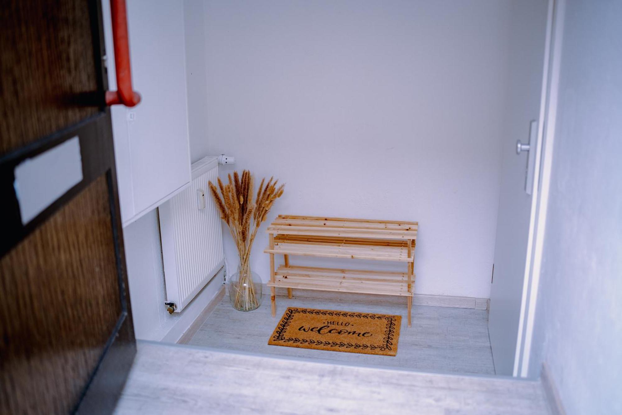 Schoenes Apartment In Der Altstadt , Kostenlose Parkplaetze In Der Naehe Емден Екстериор снимка