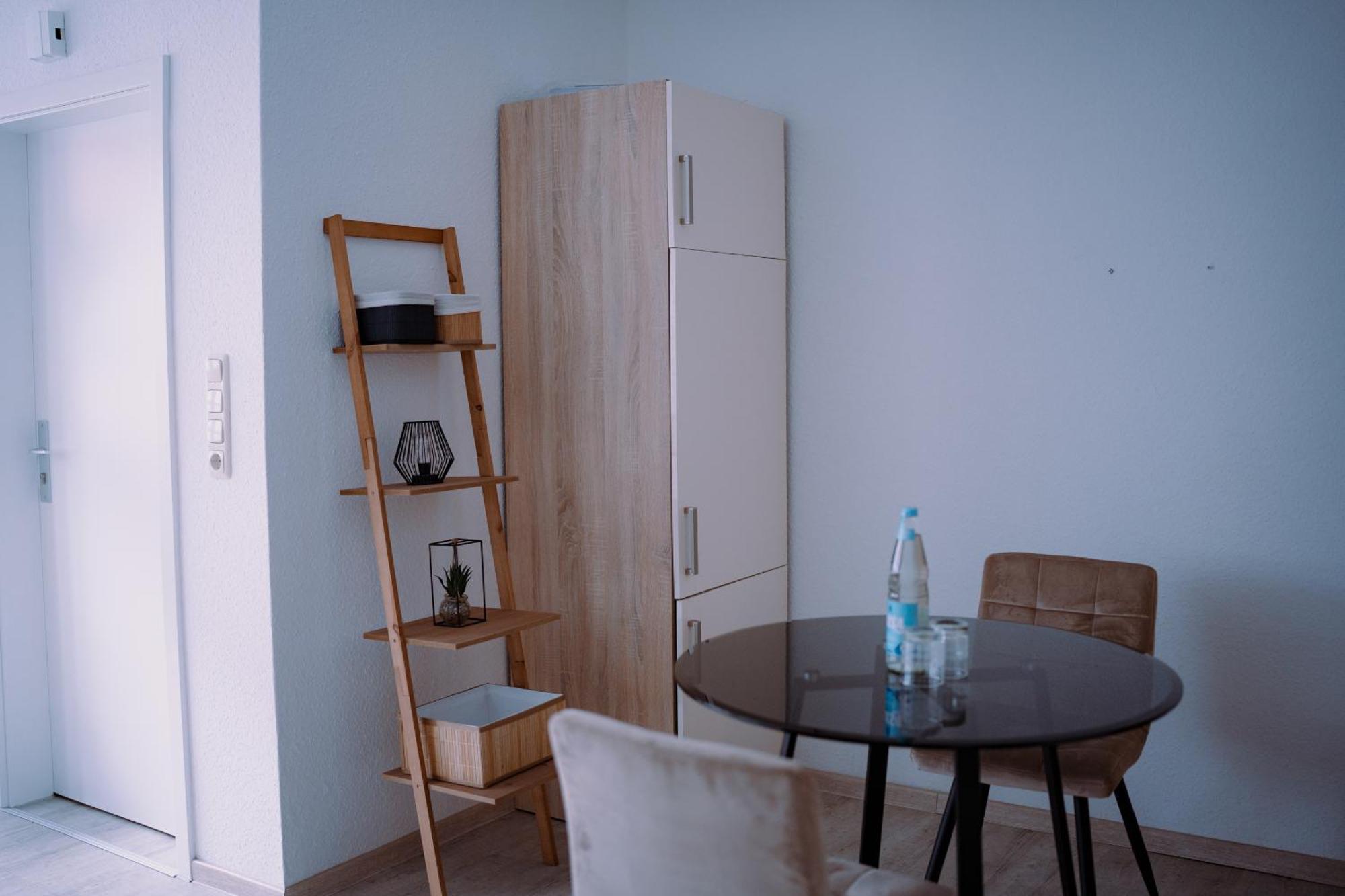 Schoenes Apartment In Der Altstadt , Kostenlose Parkplaetze In Der Naehe Емден Екстериор снимка