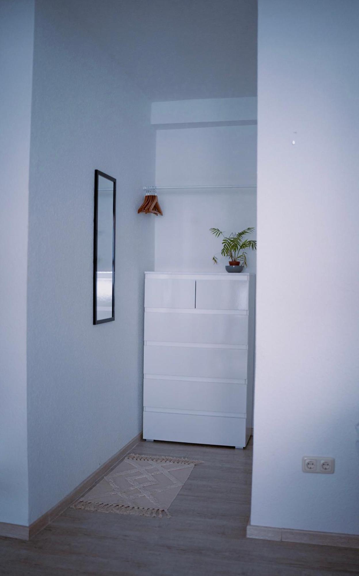 Schoenes Apartment In Der Altstadt , Kostenlose Parkplaetze In Der Naehe Емден Екстериор снимка