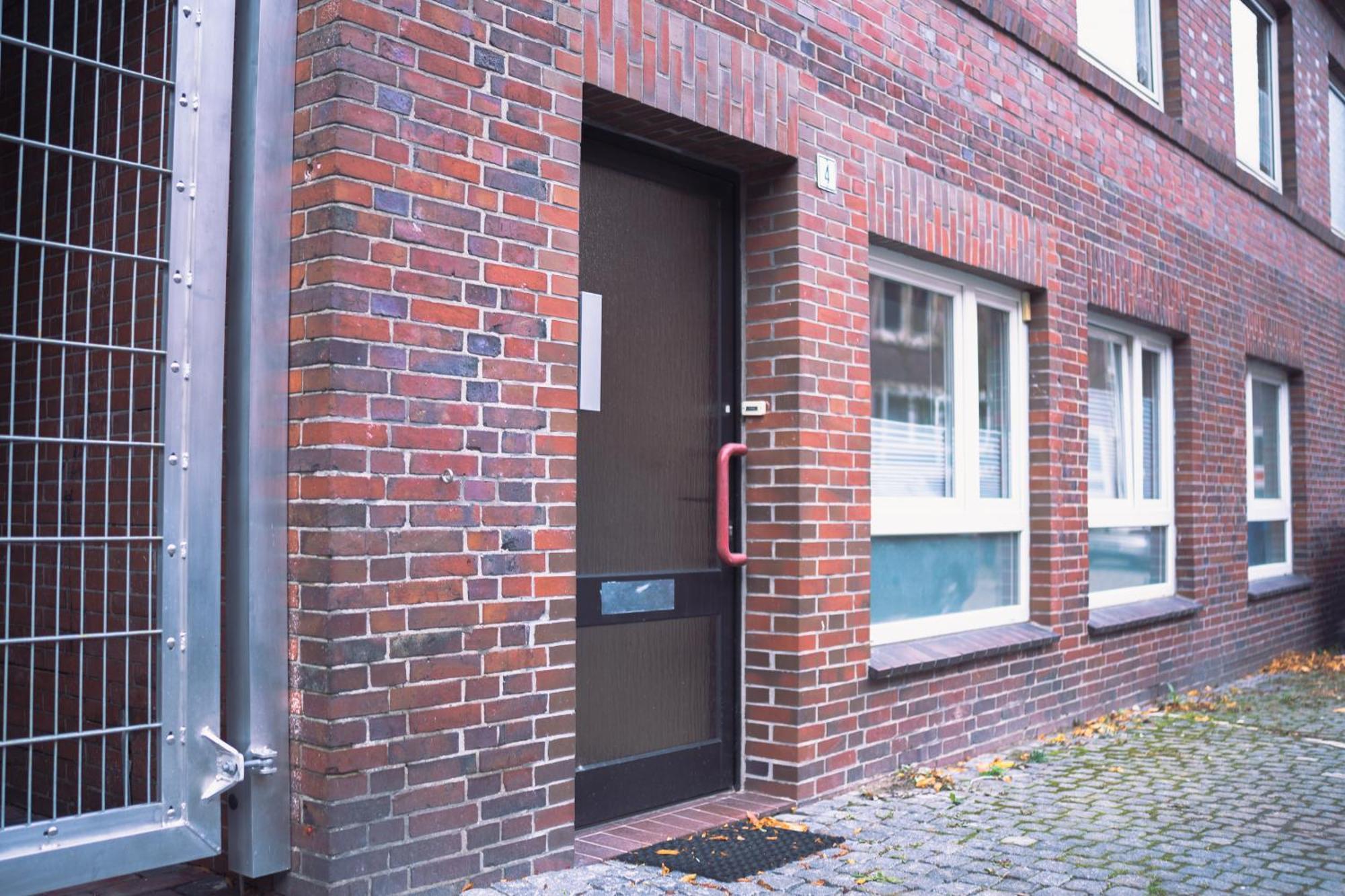 Schoenes Apartment In Der Altstadt , Kostenlose Parkplaetze In Der Naehe Емден Екстериор снимка